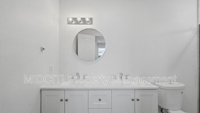 Building Photo - 11309 Autumn Ash Dr