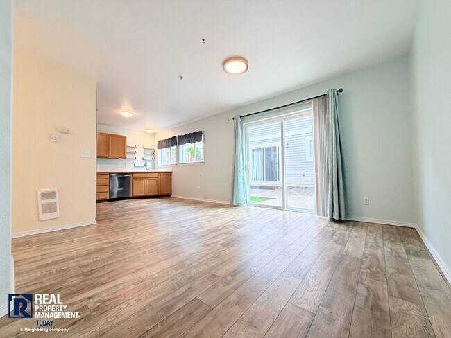 Building Photo - Spacious 4-Bedroom Townhome in Alicia Meadows | Garage, Patio & Pet Friendly