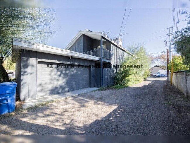 Building Photo - 7110 N 7th Ave