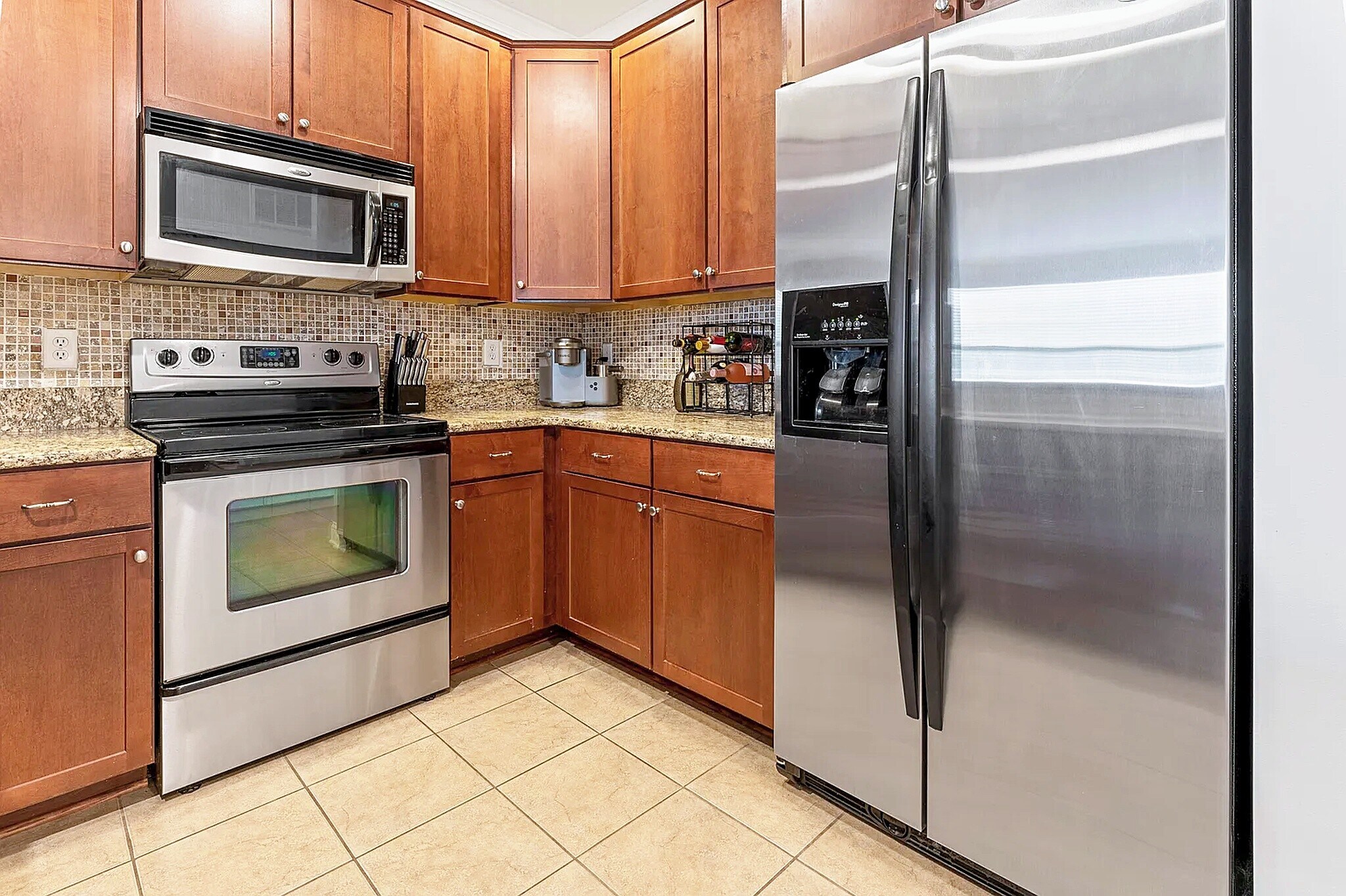 Kitchen - 515 W 1st Ave