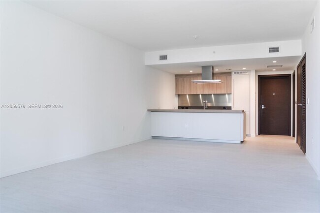 Building Photo - 1000 Brickell Plaza