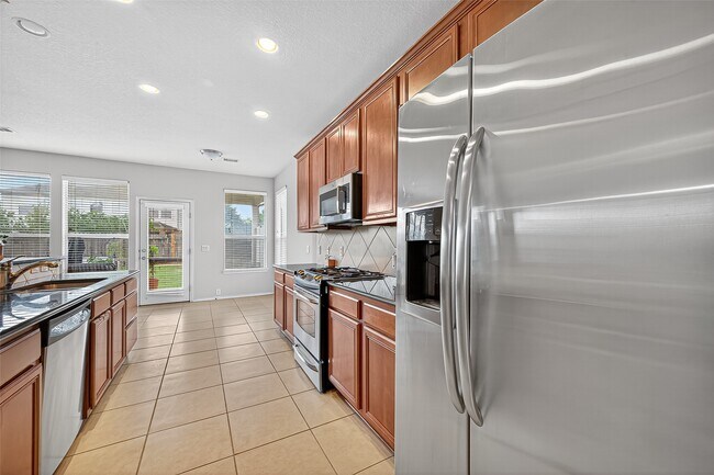 Building Photo - 25311 Mallard Bay Ln