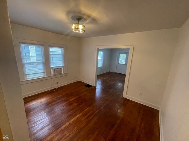 Building Photo - 773 Dequincy St