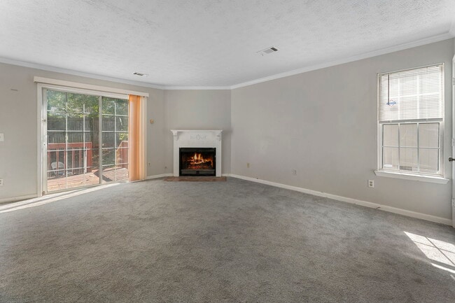 Building Photo - 3464 Kingswood Trail