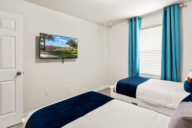 Building Photo - 1828 Tropical Palms Cir