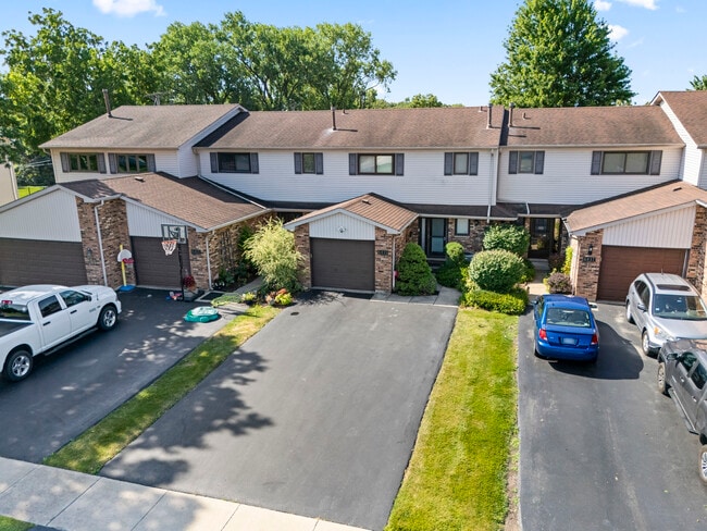Building Photo - 6815 Brementowne Dr