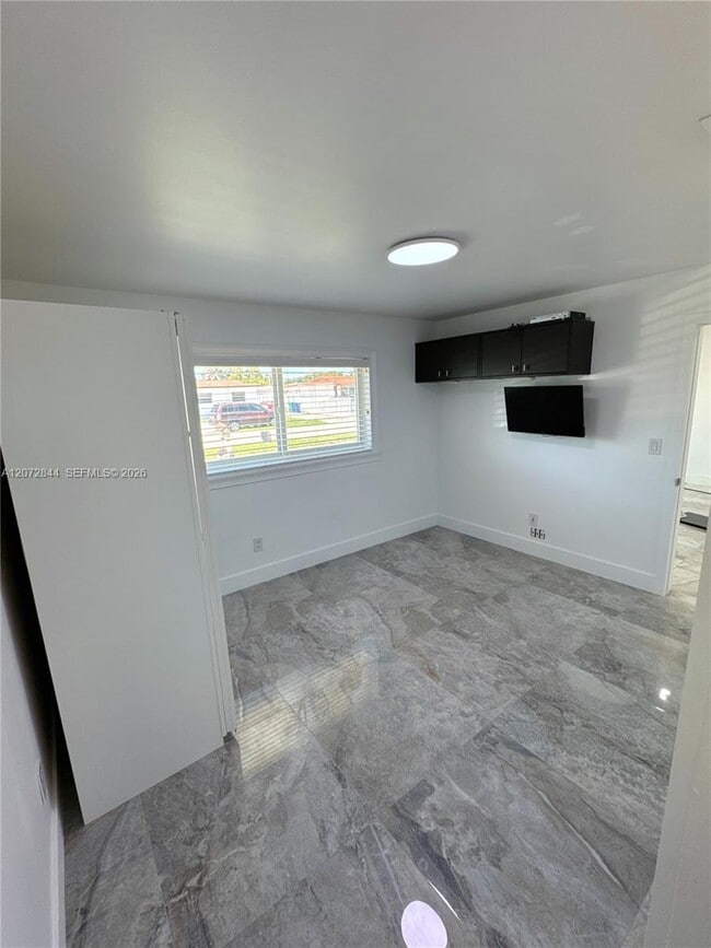 Building Photo - 5500 NW 178th Terrace