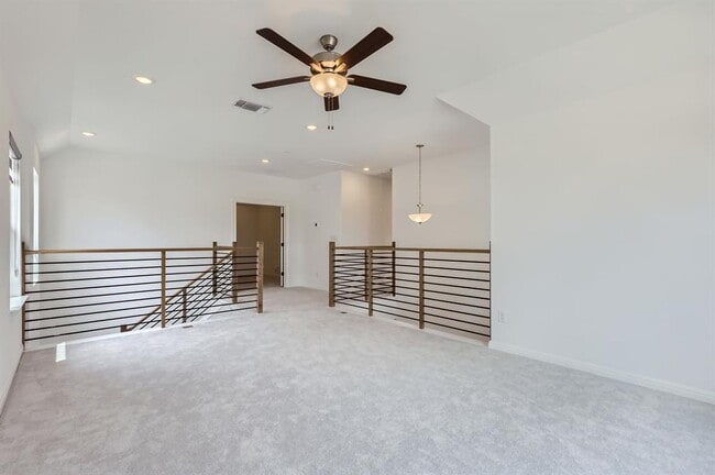 Building Photo - 1208 Legends Ln