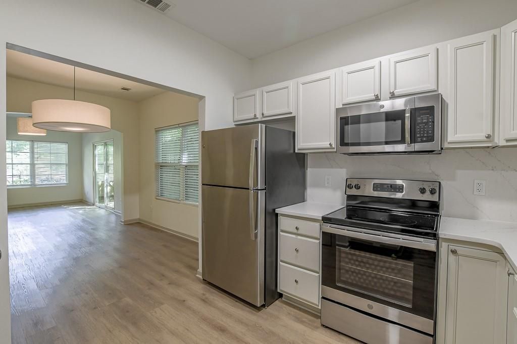 Building Photo - 70 Gardenia Dr NW