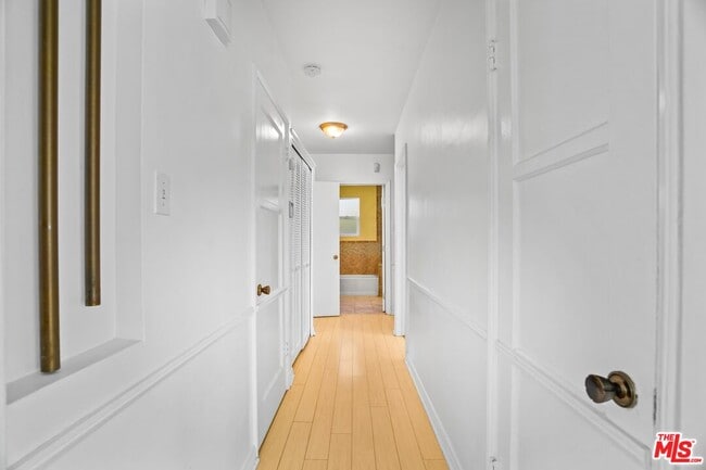 Building Photo - 1918 Prosser Ave