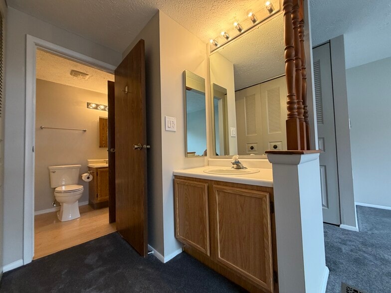 Building Photo - 148 Ligonier Ln