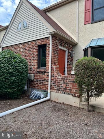 Primary Photo - 280 Stone Ridge Dr