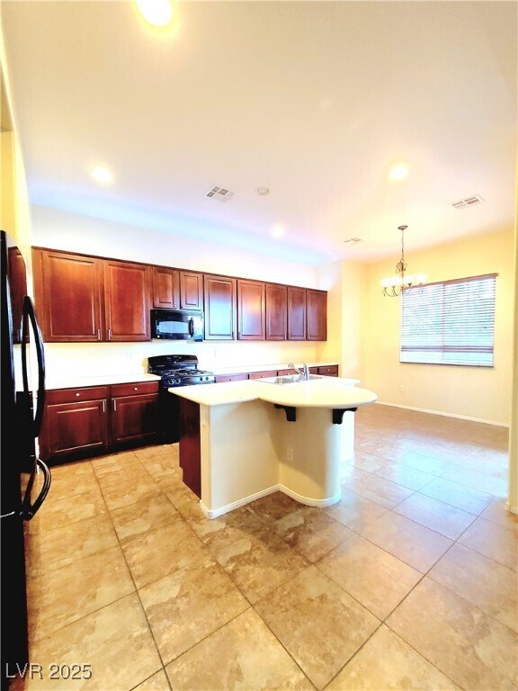 Building Photo - 6628 Chinatown St