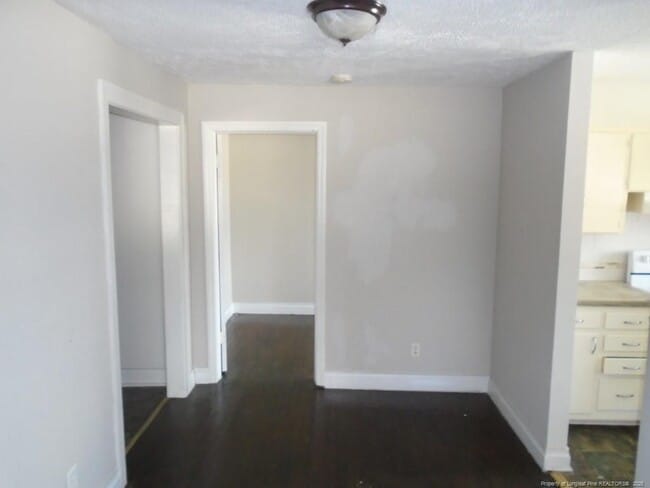 Building Photo - 100 Spring Ave