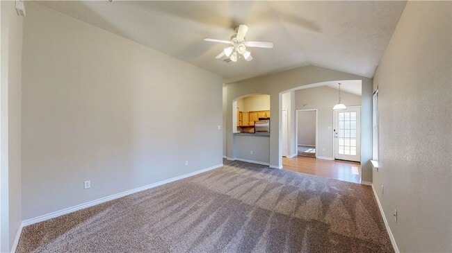 Building Photo - 1000 Windmeadows Dr