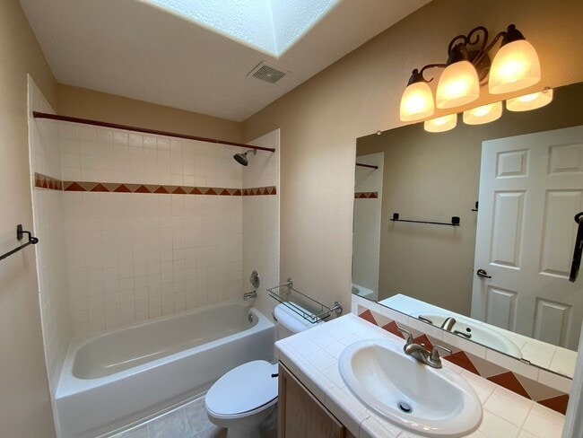Building Photo - 3 Bedroom Single Story Home Available Near...