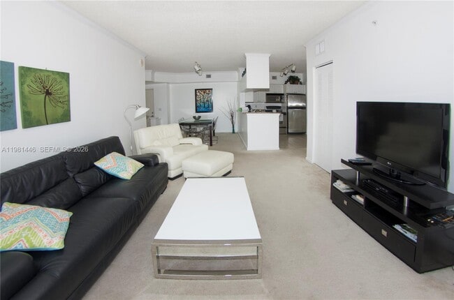 Building Photo - 17150 N Bay Rd