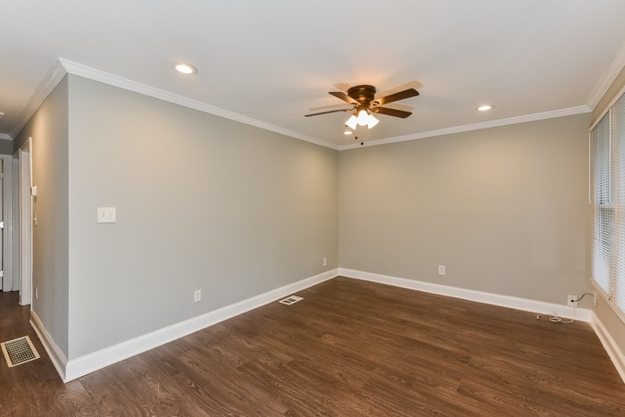 Building Photo - 2023 Akron Dr SE