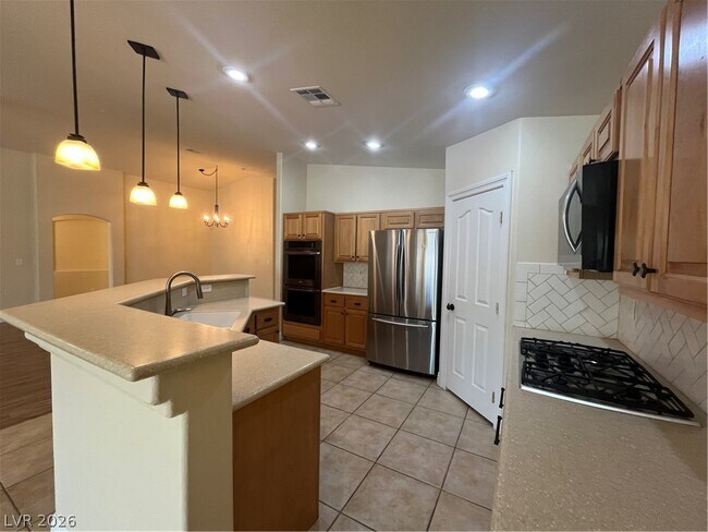 Building Photo - 3309 Blueberry Climber Ave