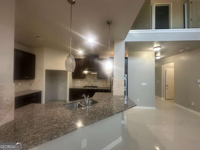 Building Photo - 3368 Alhambra Cir