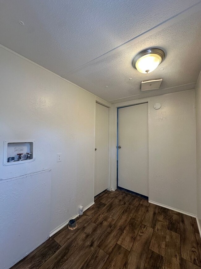 Building Photo - 134 Littleton St