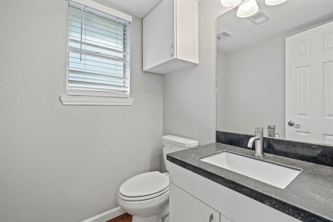 Building Photo - 12203 Ryewater Dr