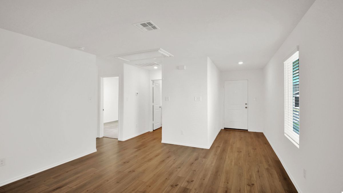 Building Photo - 136 Jack Browning Dr