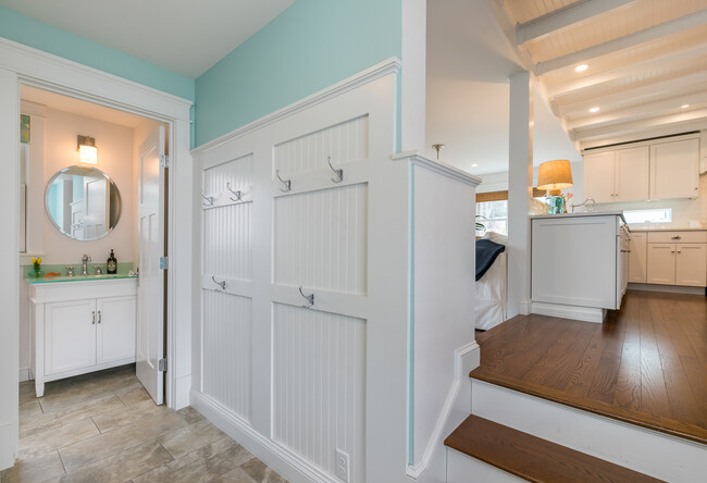 Spacious mud room with heated floors and plenty of room for winter coats, boots, etc. - 11 Henry St