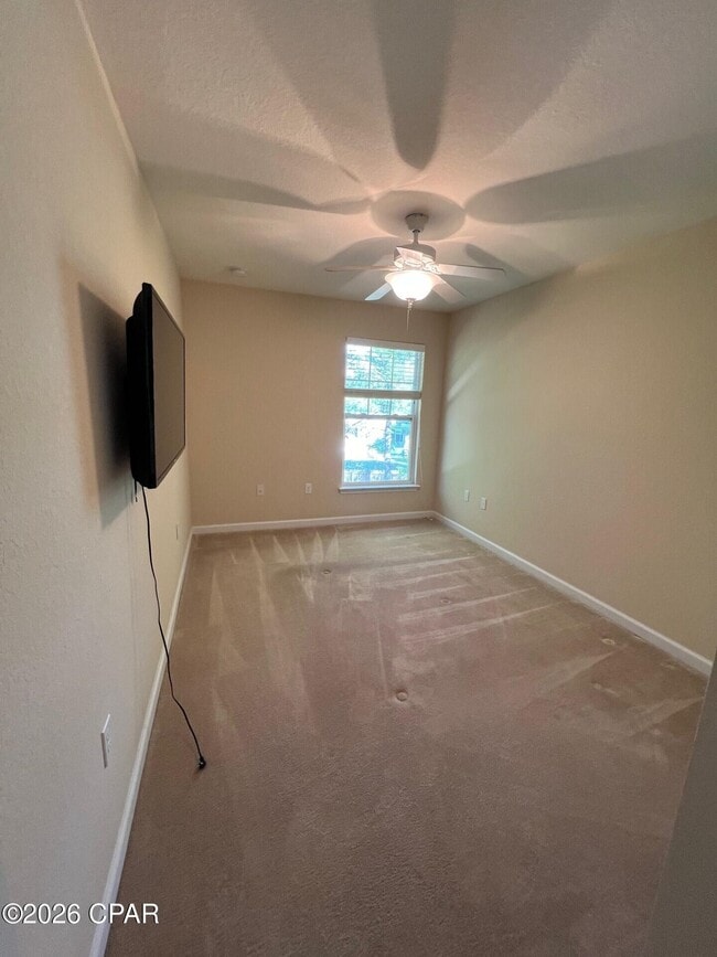Building Photo - 227 Sand Oak Blvd