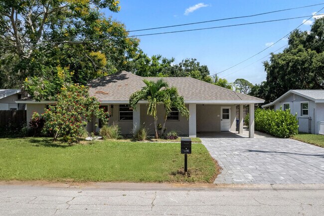 Building Photo - 2229 Alice Rd