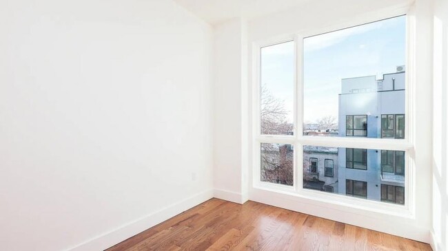 Building Photo - 1 bedroom in BROOKLYN NY 11237