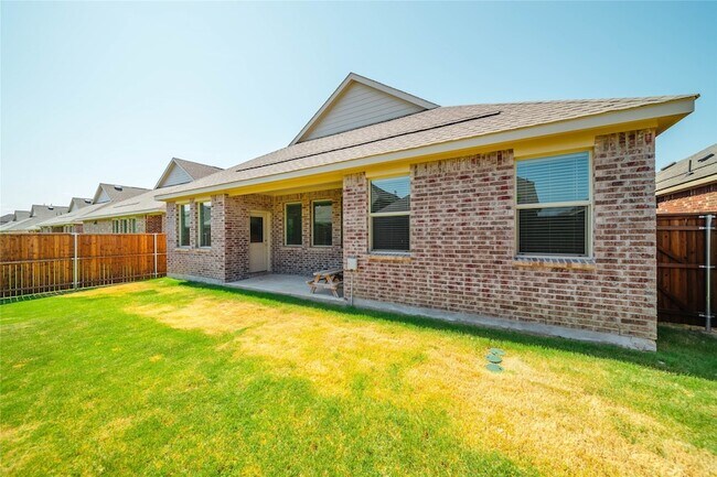 Building Photo - 5929 Priory Dr