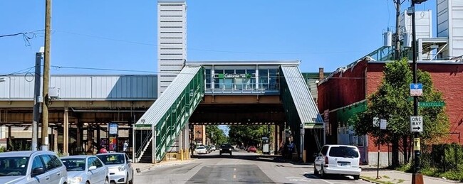 California Greenline Stop - 14 N Francisco Ave