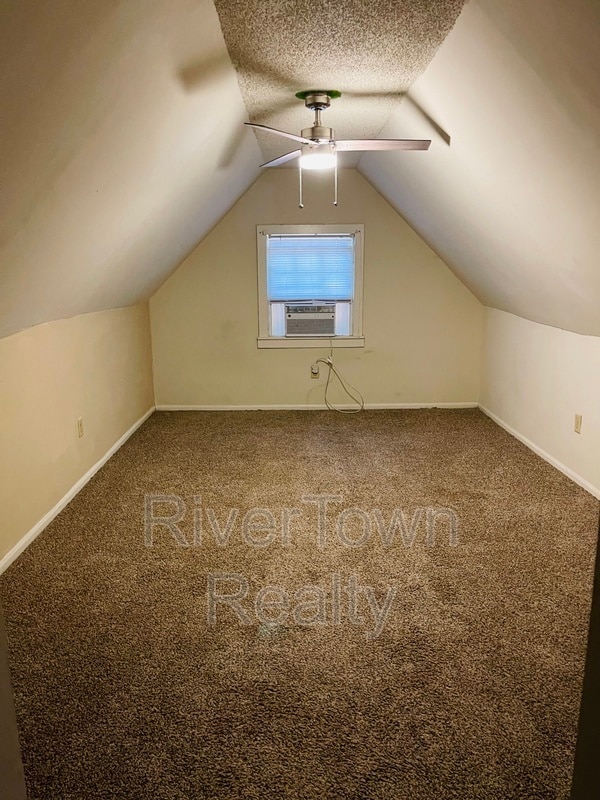 Building Photo - 3558 Poplar Ave