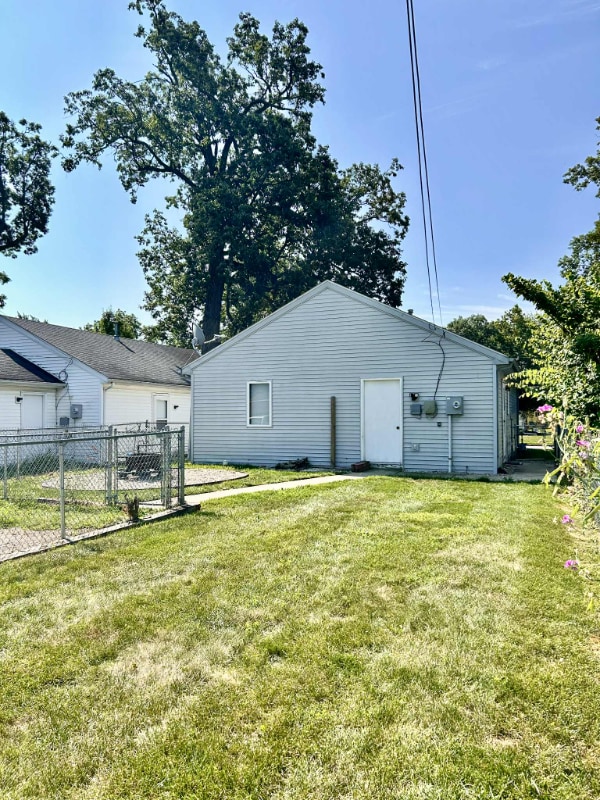 Building Photo - 2321 Glenwood Ave