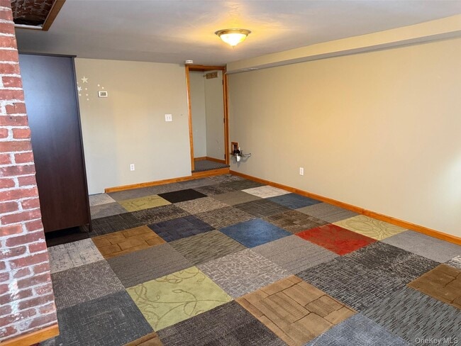 Building Photo - 15 Highland Ave