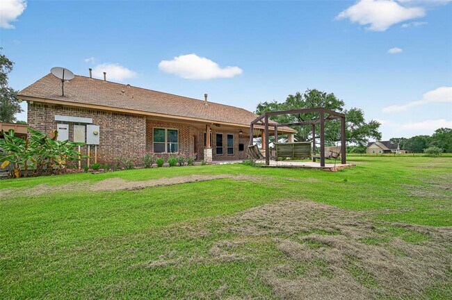 Building Photo - 7030 Pisklak Rd