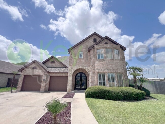 Building Photo - Gorgeous 4b/4.5bath house in McAllen