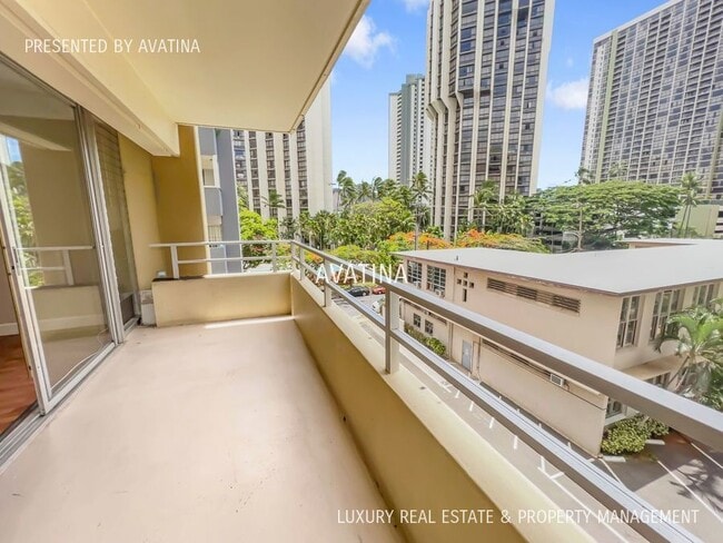 Building Photo - 2533 Ala Wai Blvd