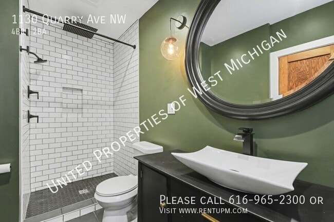 Building Photo - 1130 Quarry Ave NW