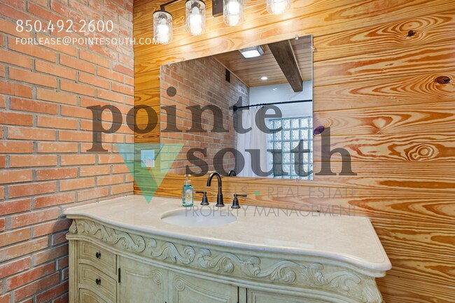 Building Photo - 27522 Burkhardt Dr