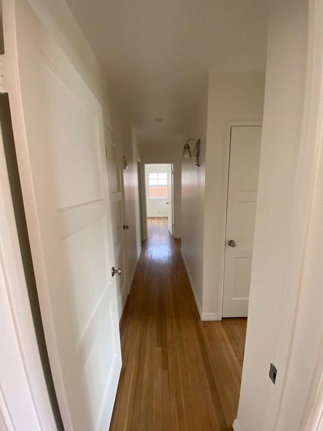 Building Photo - 6109 Riverton Ave