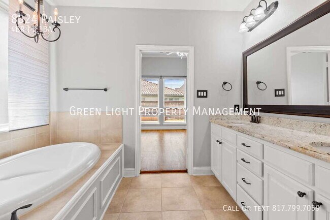 Building Photo - 8024 Paisley-
