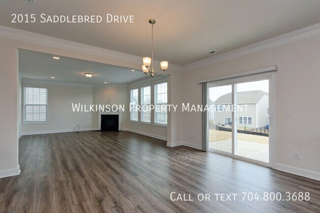 Building Photo - 2015 Saddlebred Dr