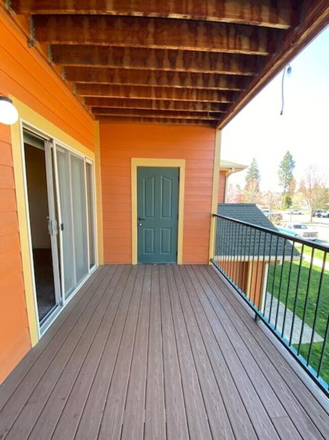 Building Photo - PHEASANT RUN CONDO (PR#24)