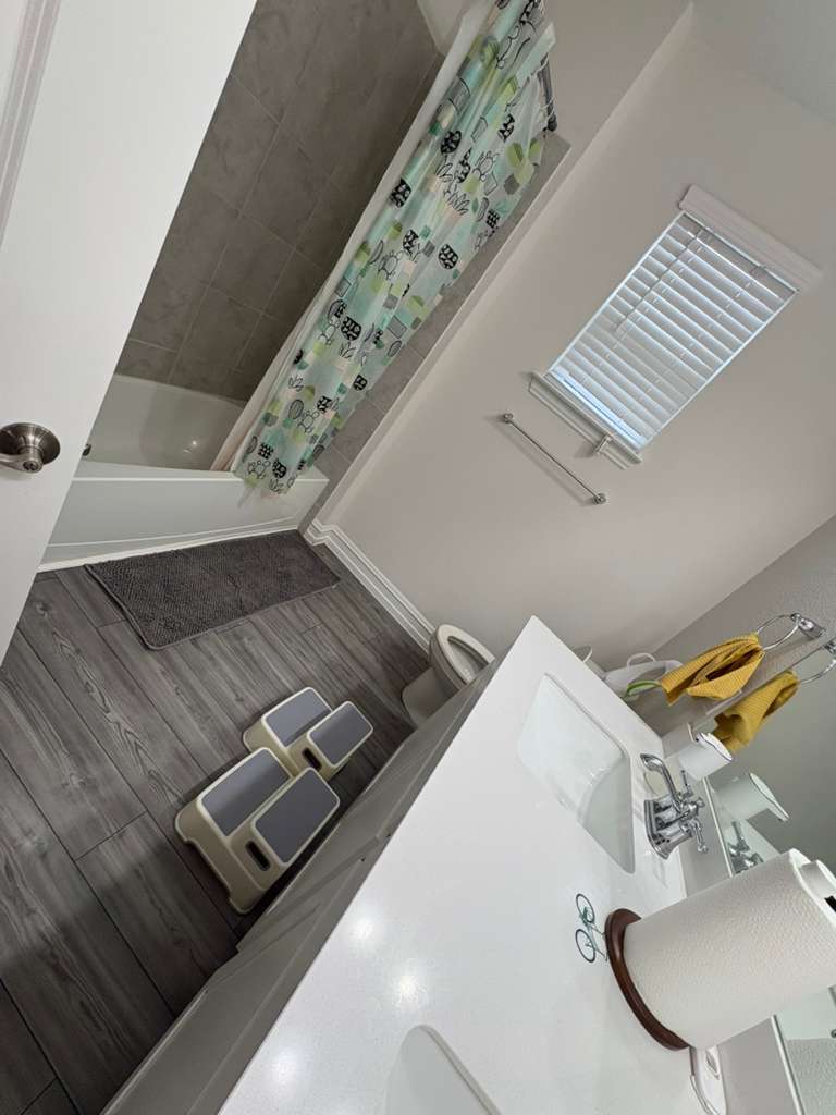 Building Photo - 609 Cattle Chute Ct