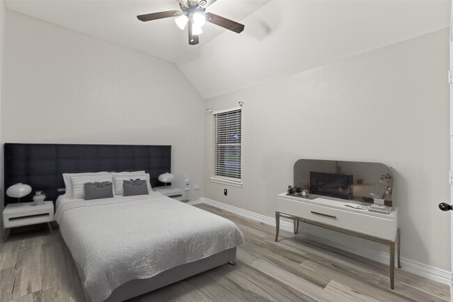 Building Photo - 30 Crestview Trail