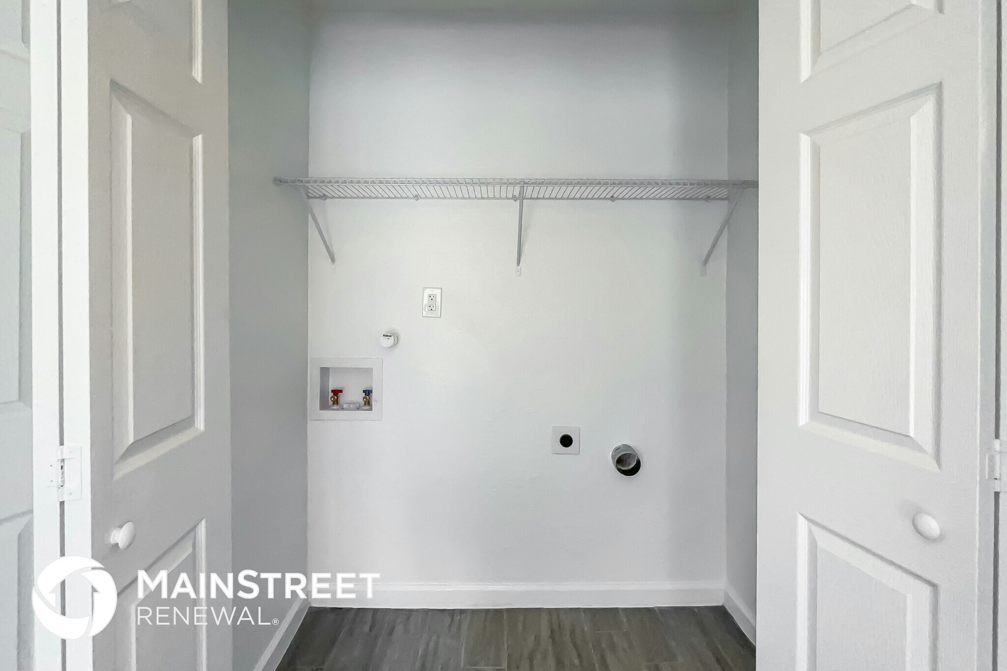 Building Photo - 12920 Spring Oak Dr