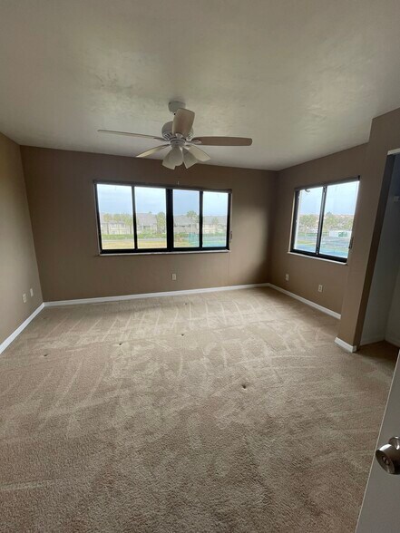 Building Photo - 4670 A1A S