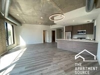 Building Photo - 1118 W Patterson Ave